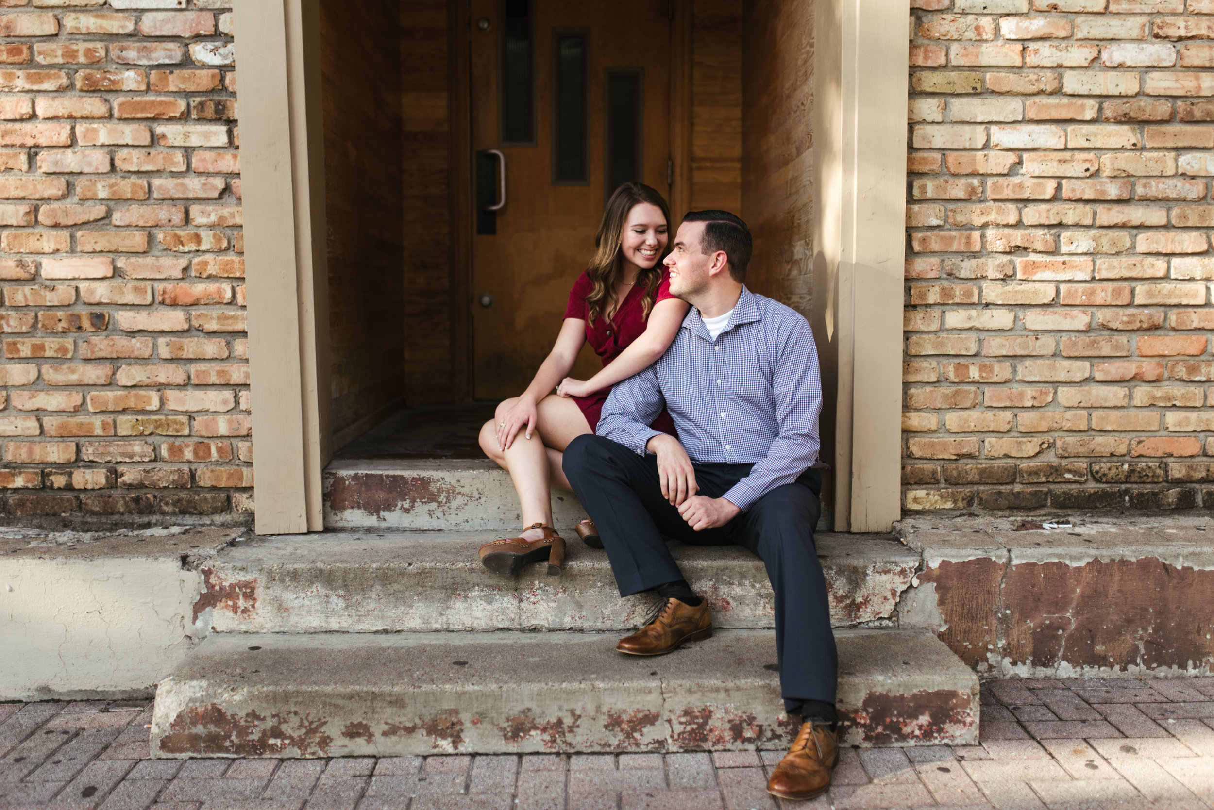  Fort Worth engagement session | Fort Worth engagement photographer | Fort Worth Wedding photographer | www.jordanmitchellphotography.com 