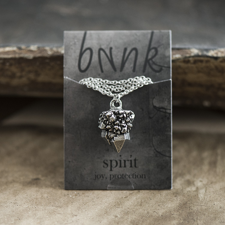 D'lera Pewter Quartz Necklace