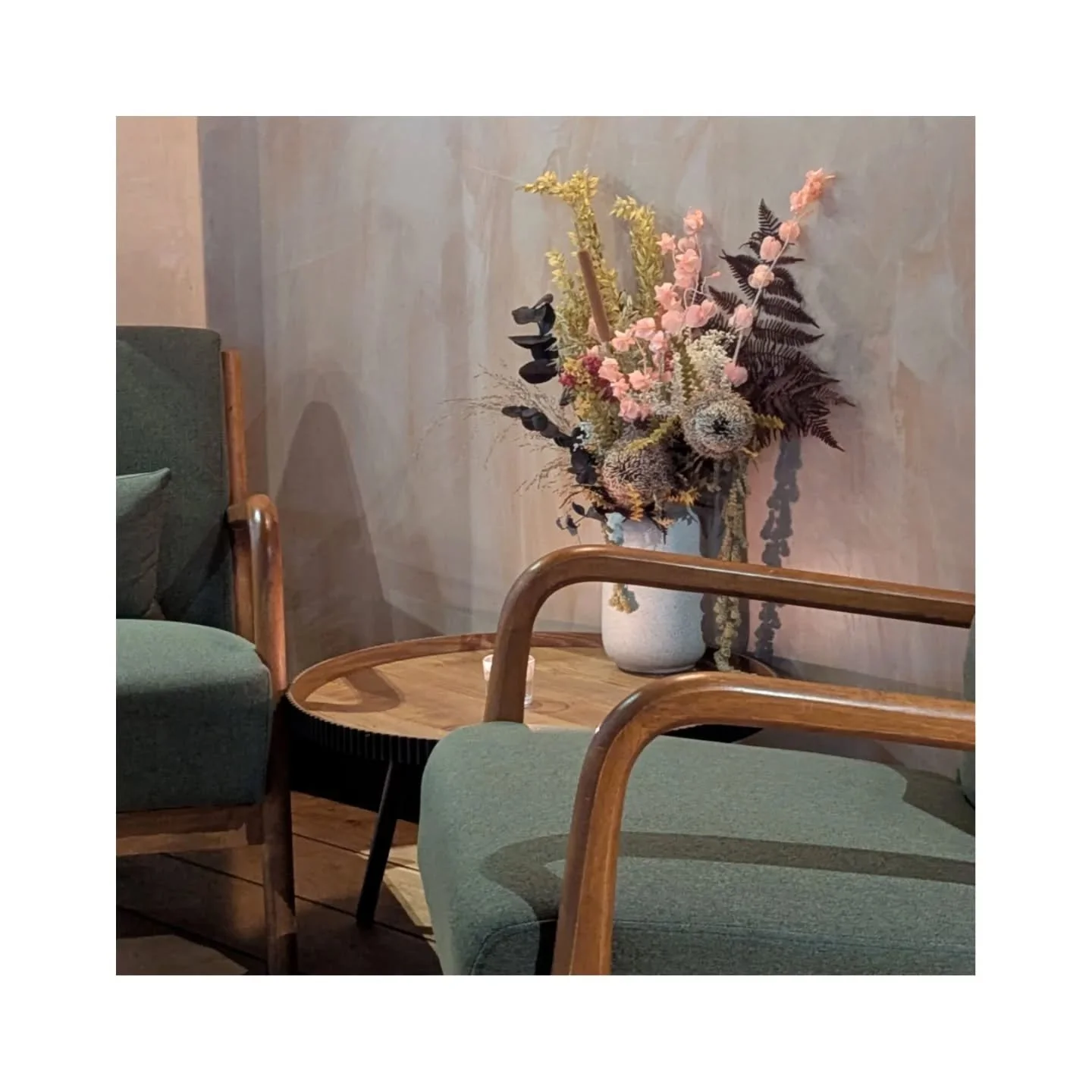 Dec 2025.
Eat, drink and be merry, in no particular order!
#friends #family #lucky #christmas
#lemonpebbledesign