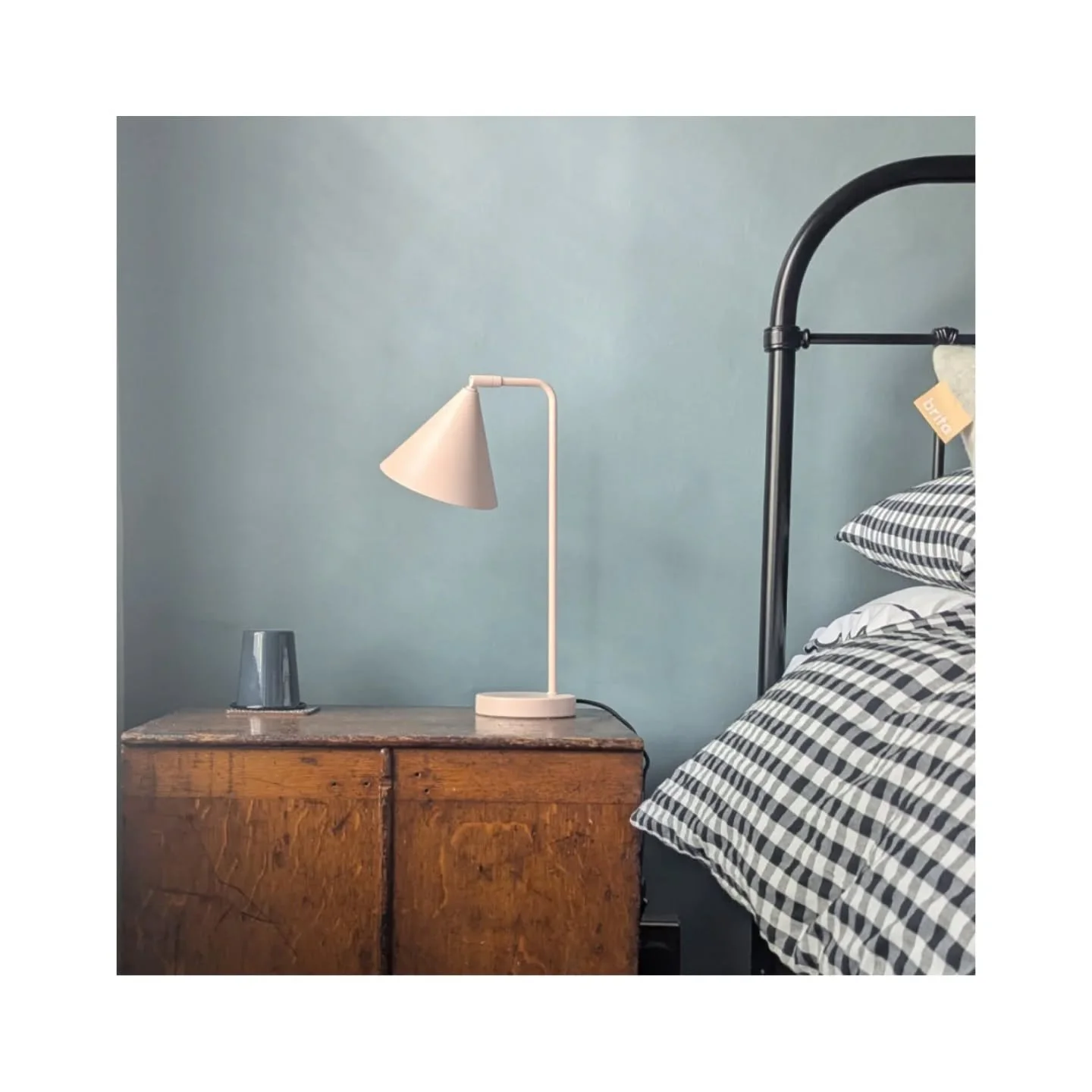 Details... @hillandbayinteriors
#robinhoodsbay #celebrations #friends #likeyesterday #interiordesign #lemonpebbledesign