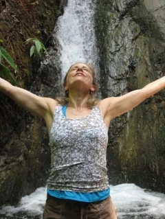  SAHASRARA– CrownOpening to receive grace.&nbsp; No longer separate.