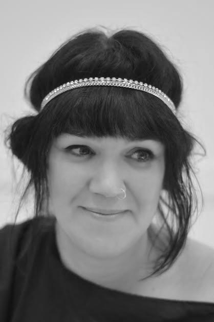 ELAINE: Set Design Extraordinaire