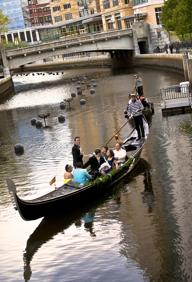 Gondola Wedding 3803.jpg