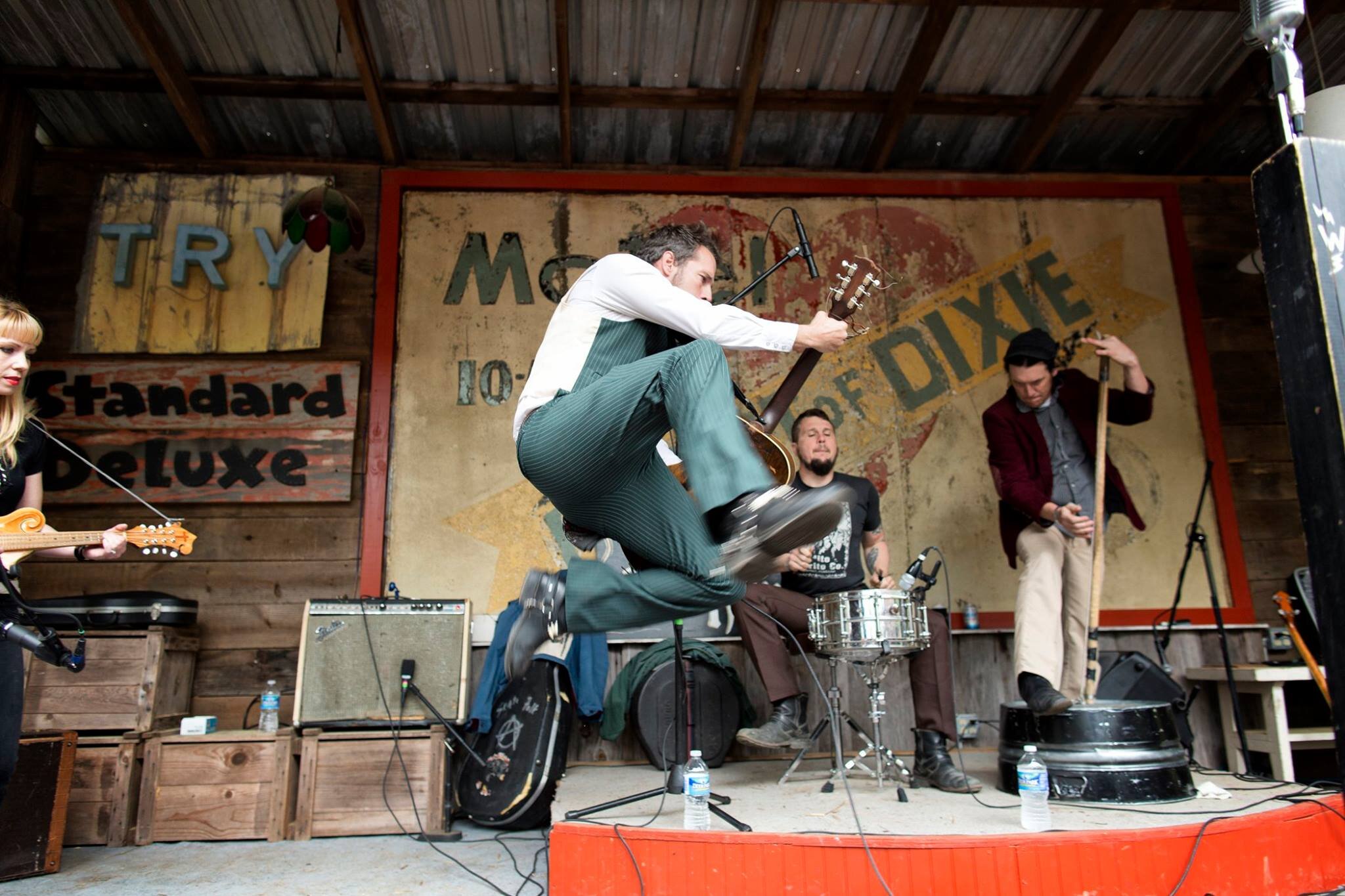 THE PINE HILL HAINTS