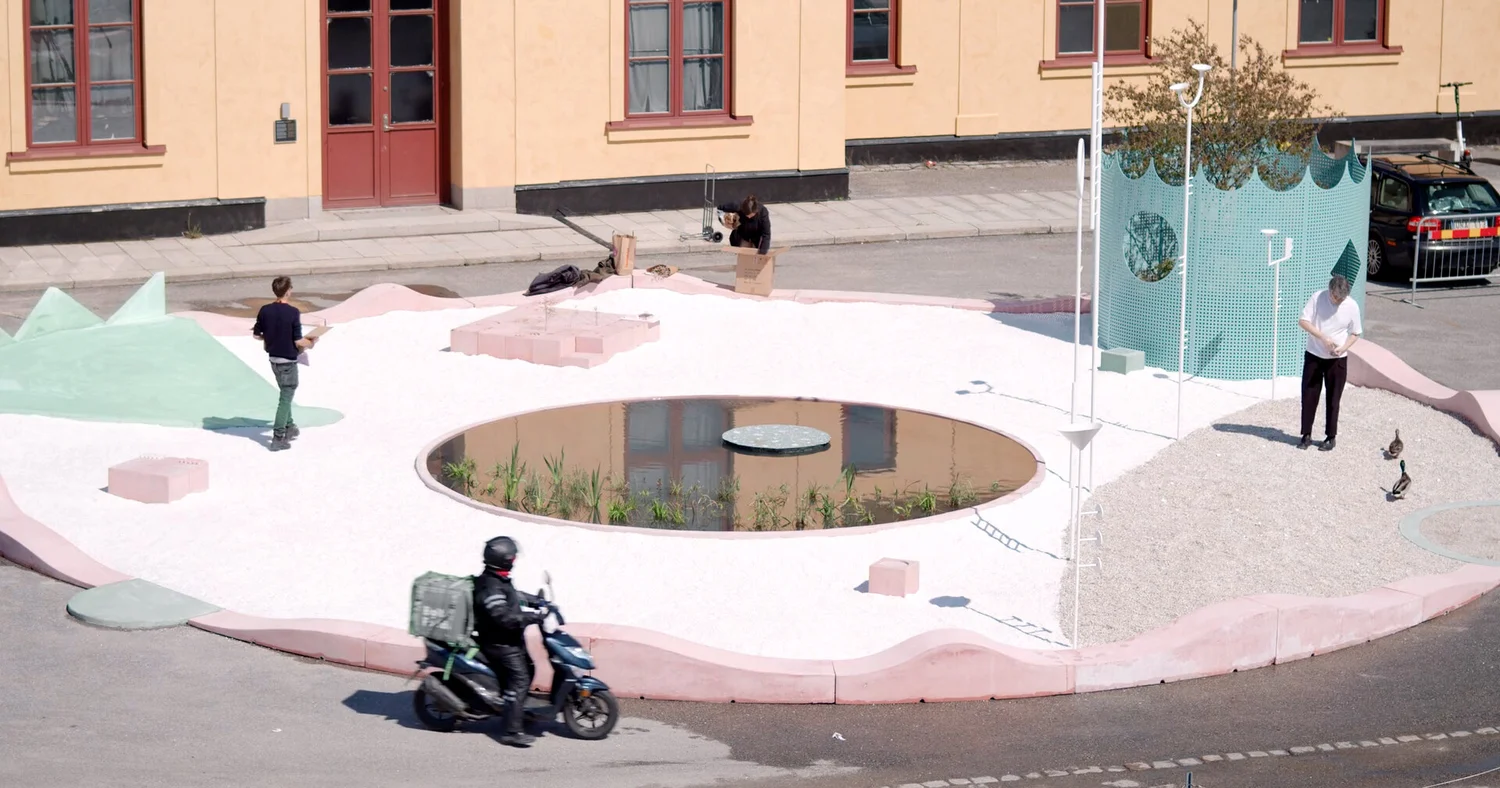 Approbation puzzle Monétaire france trampoline montage complications Publicité c
