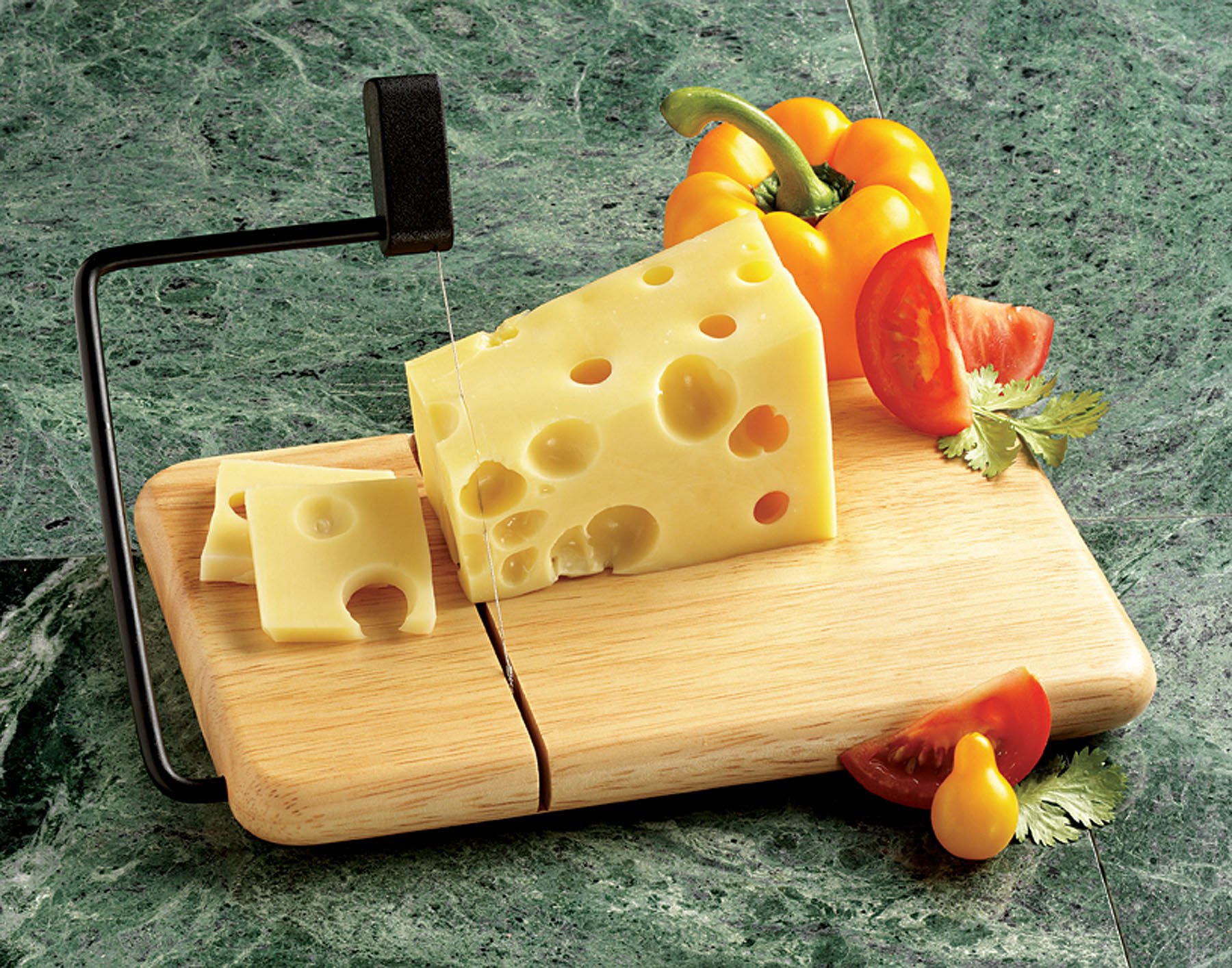 805B Thick Beechwood Cheese Slicer.jpg