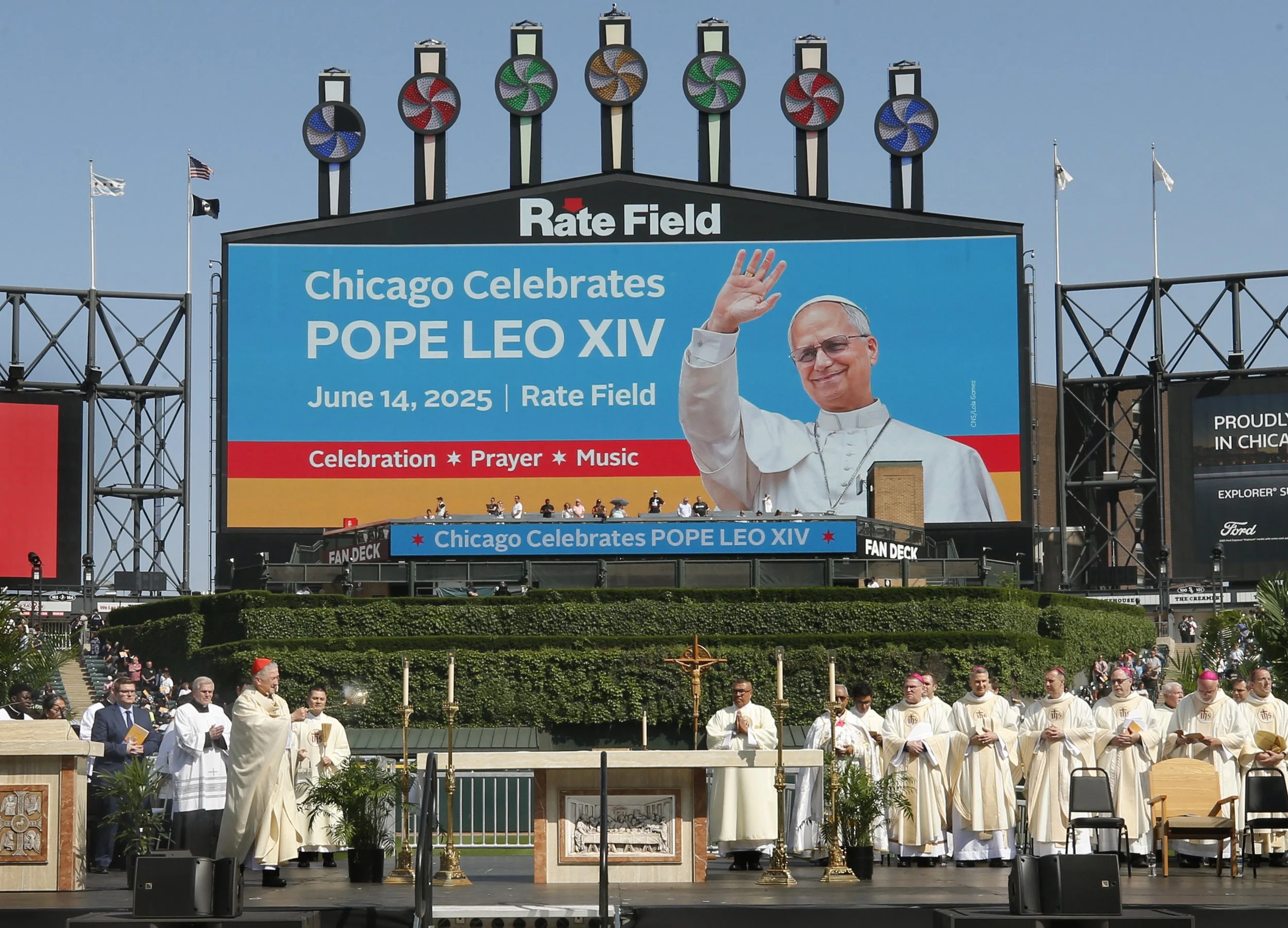 2ChicagoPopeCelebration1282.jpg