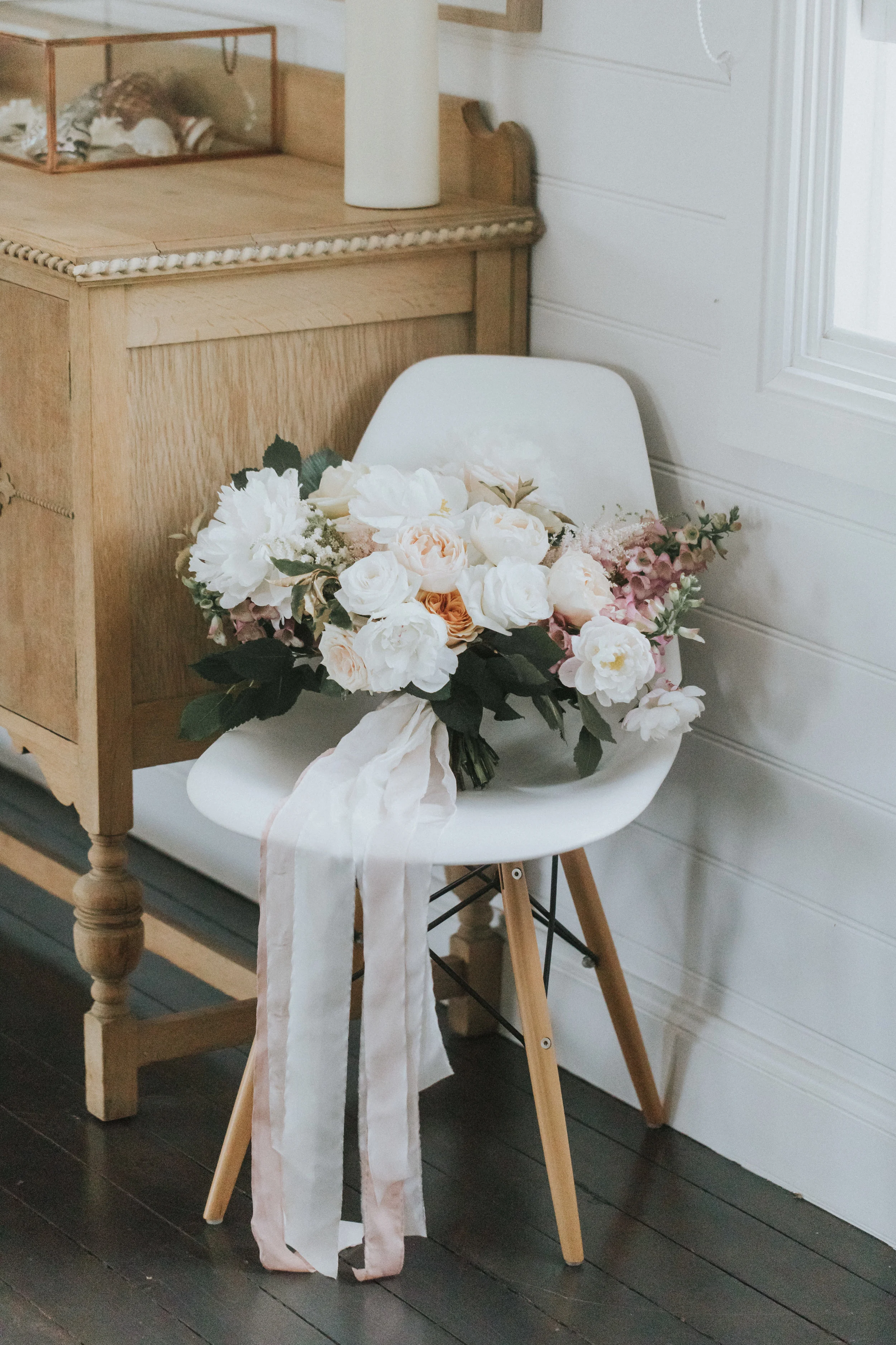 WeddingVanColler_128.jpg