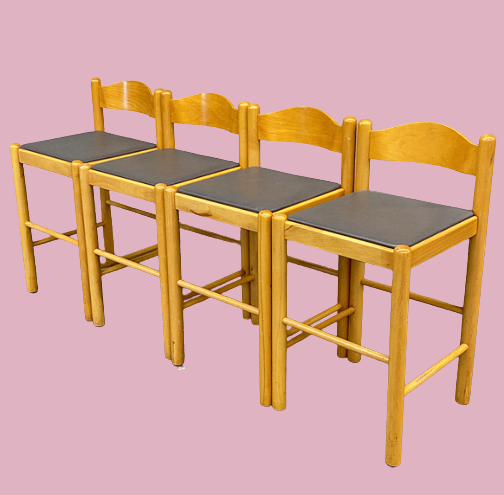 bar chairs.png