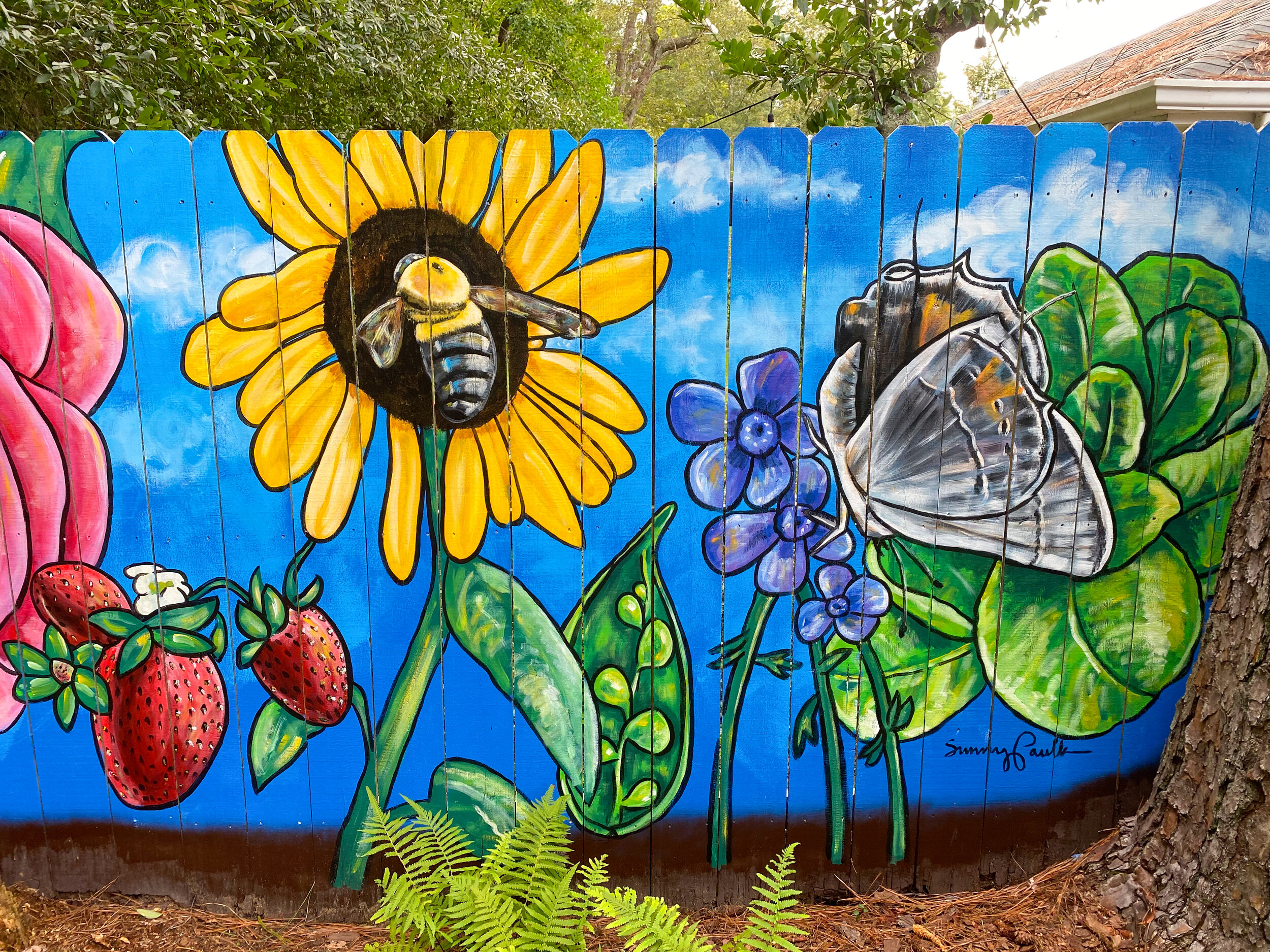   From Blight to Beauty  (detail). Old Cloverdale Community Garden mural, Montgomery, AL. 25’x6’ exterior latex on wood. October 2020. 