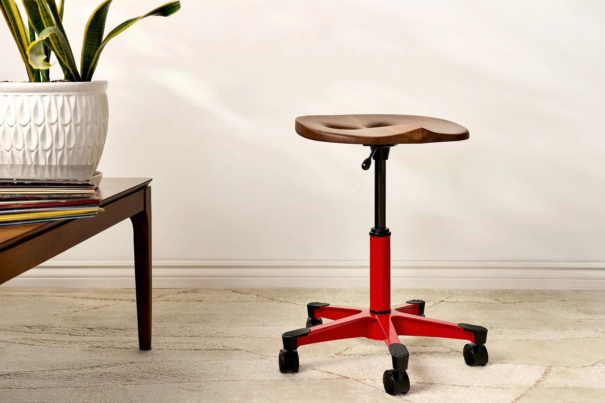 OwlStools_Winter25_121725_321_Final_Web.jpg