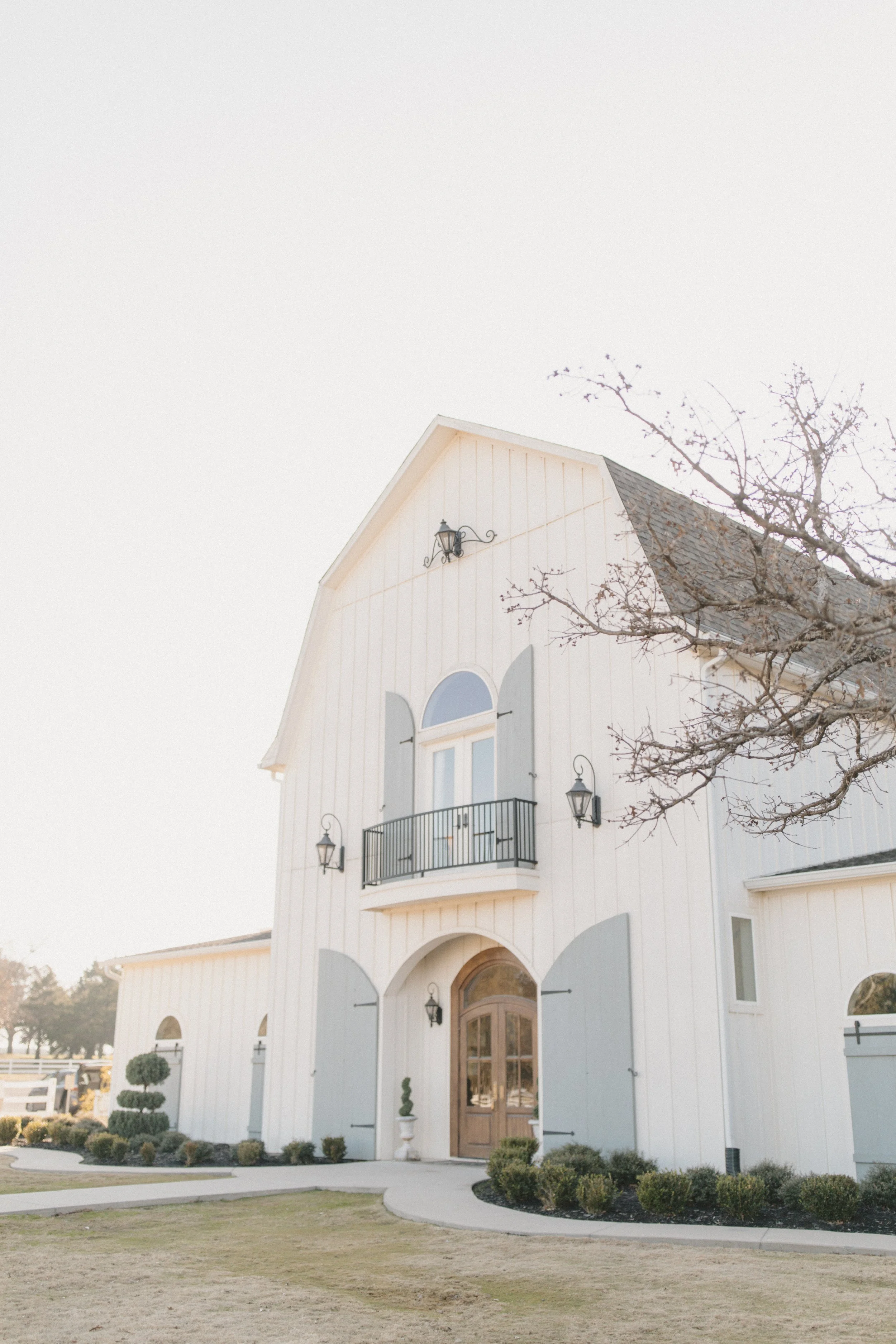 The French Farmhouse. Colleyview, Texas Wedding Photographer.