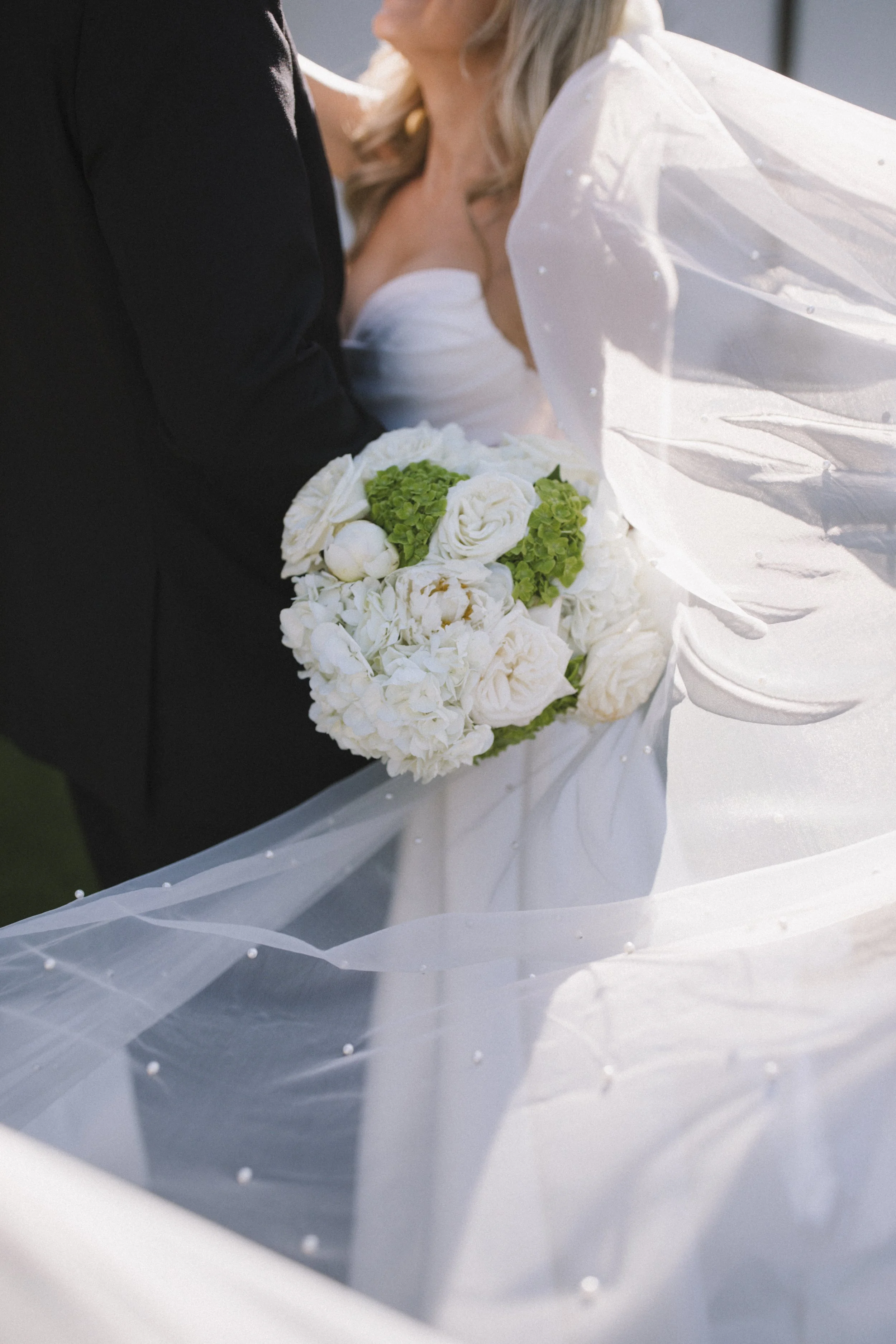 BurkeWeddingSneakPeek-13.jpg