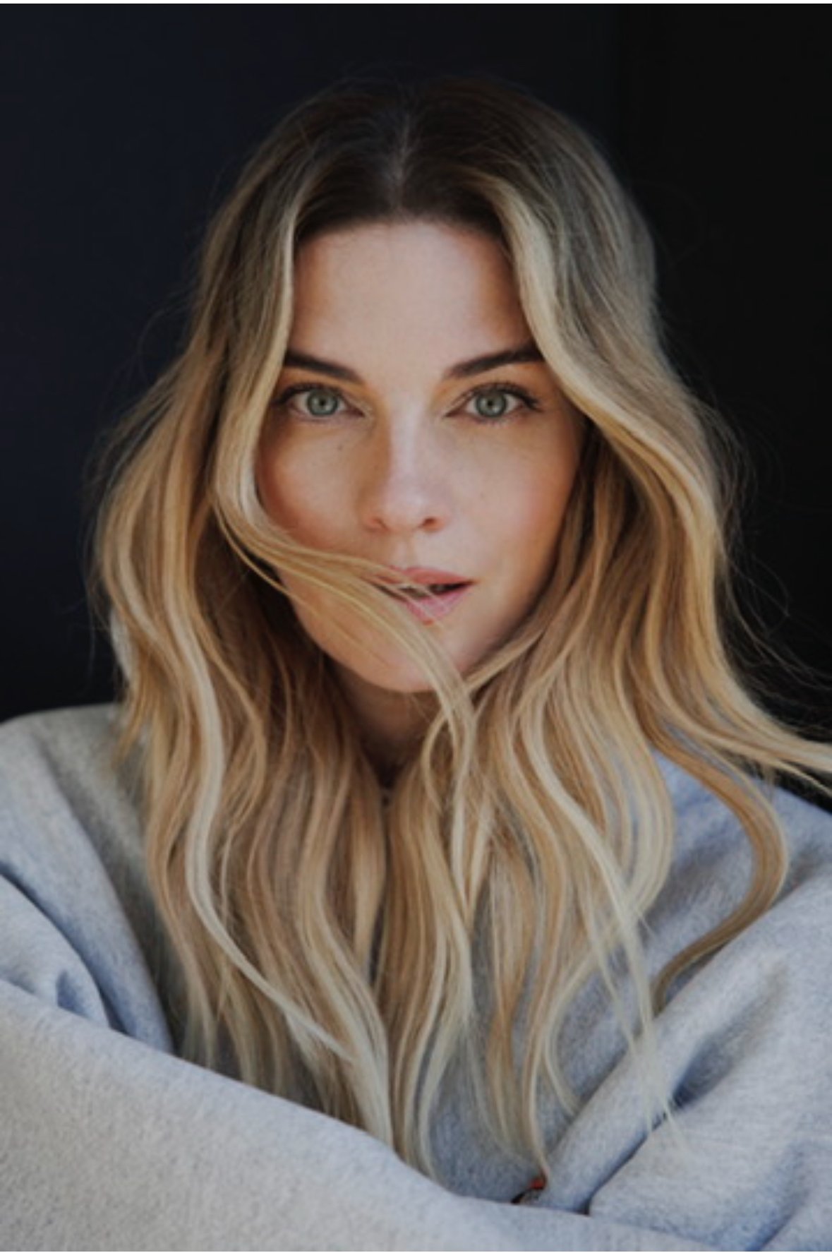 Annie Murphy- photo by Vanessa Heins, hair by Connor Lange