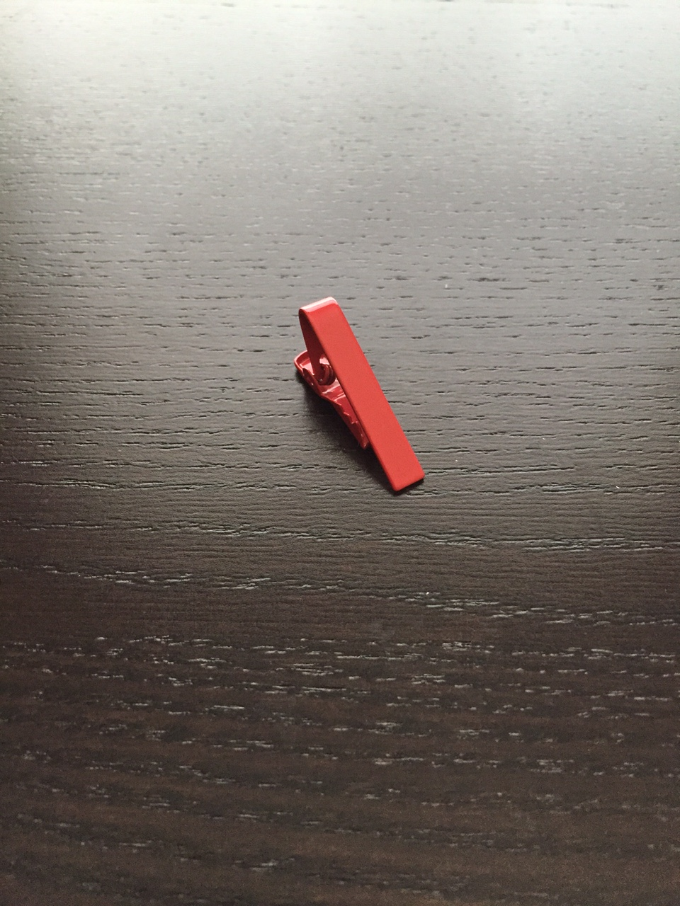 Scarlet Red Tie Bar.PNG