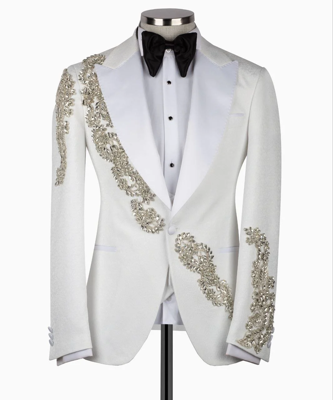 WHITE STONE EMBROIDERY 3-PIECE TUXEDO