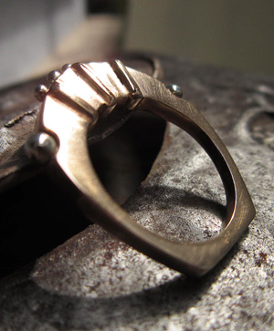 homage honor ring
