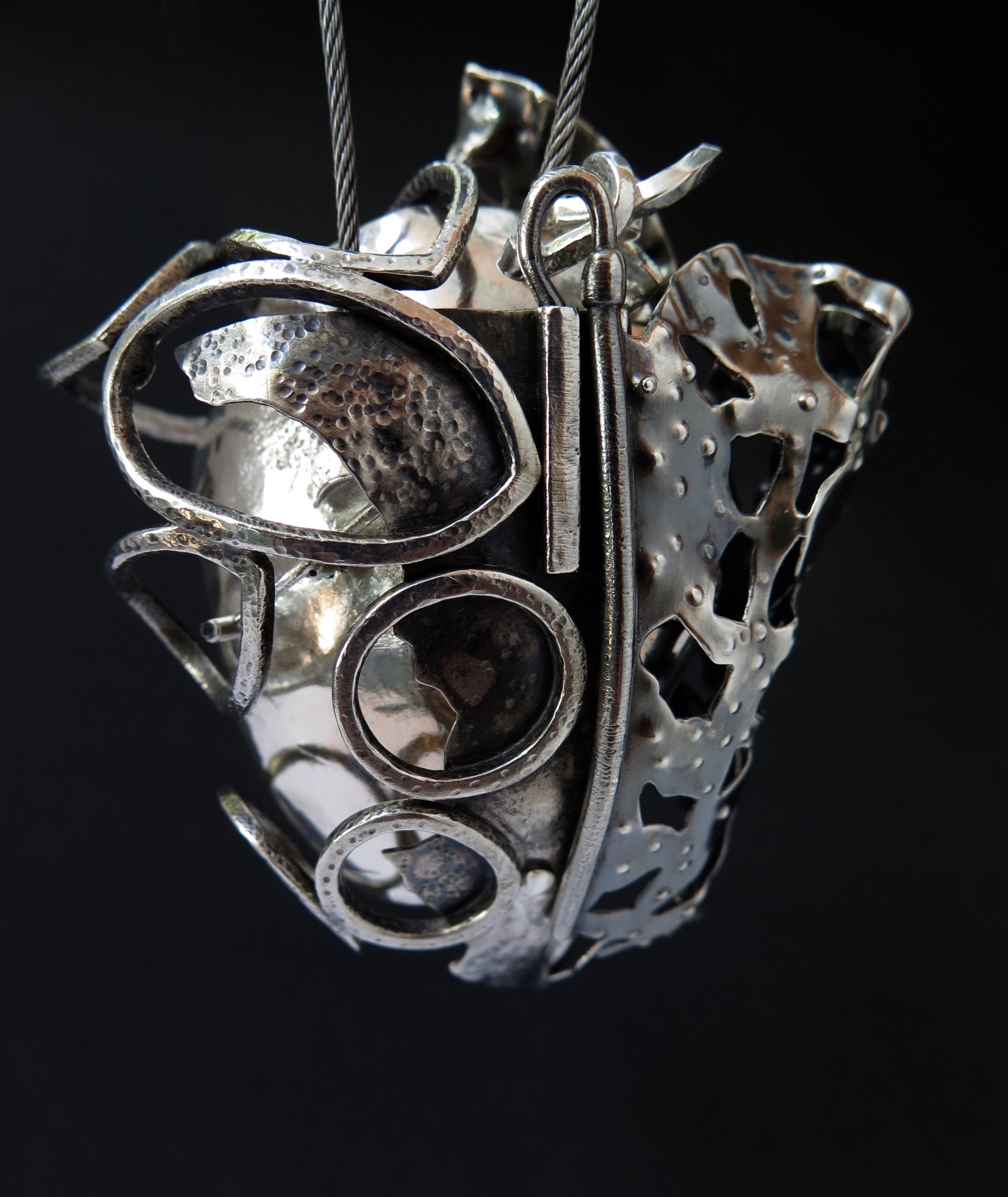 3-way pendant (closed)