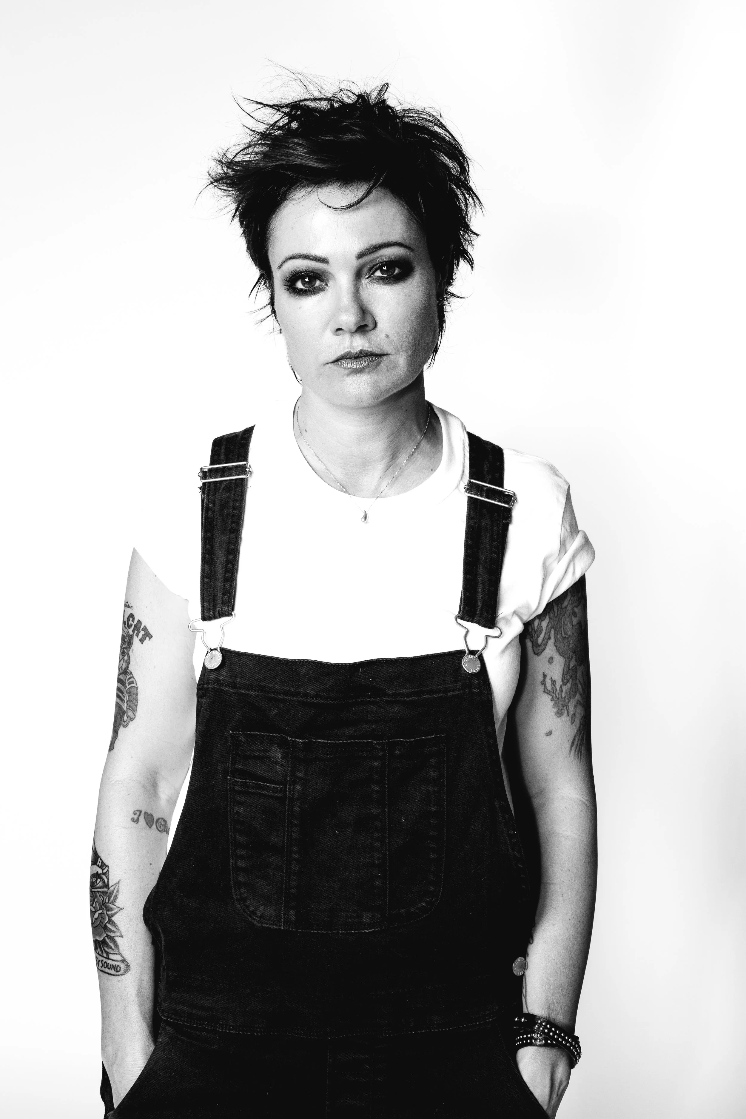 SARAH MCLEOD