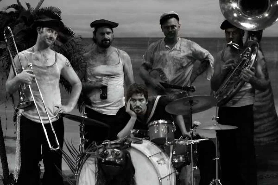 C. W. STONEKING & HIS PRIMITIVE HORN ORCHESTRA