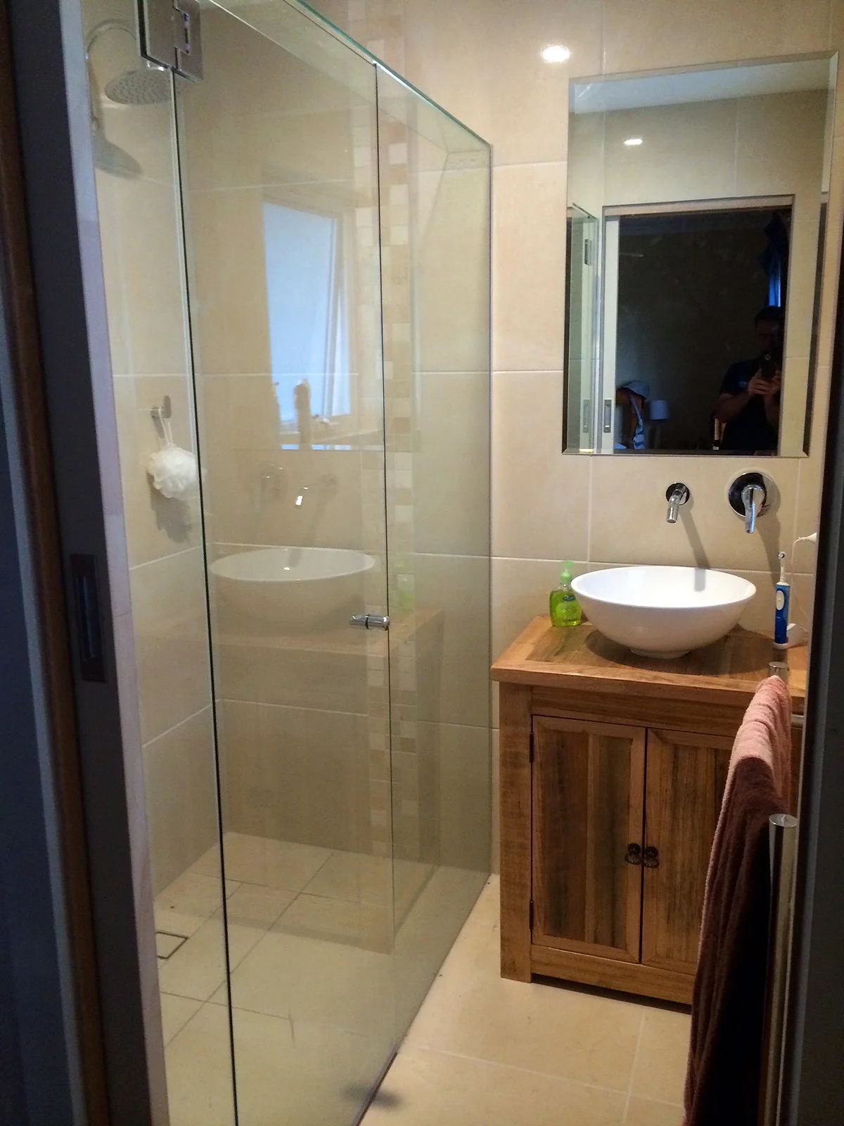 BATHROOM RENOVATION MITCHAM