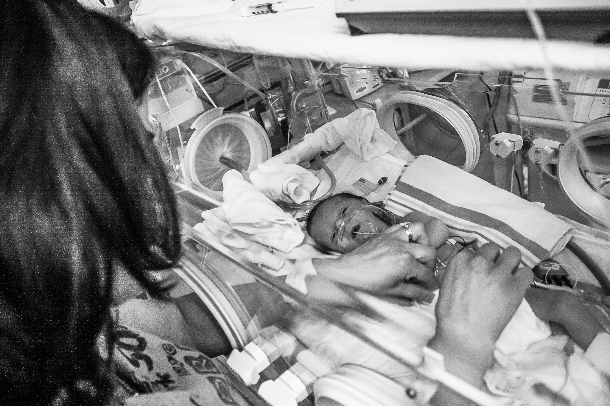 nicu_photography_hprhs_hypoplasticheart_photojournalism_newyork_mountsinai_hospital_photo_preemie_nyc_heart_defect-321-3.jpg