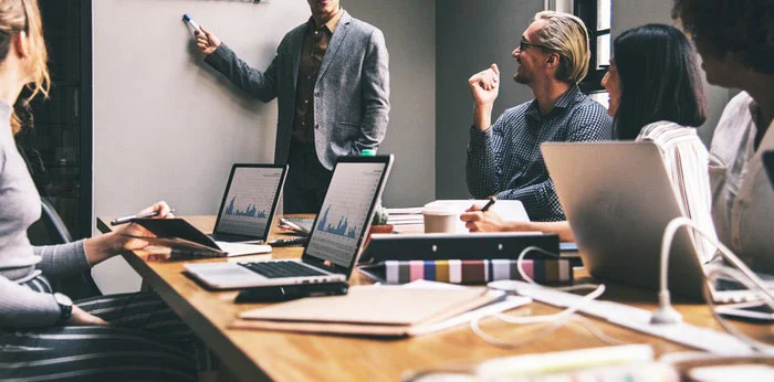 How-to-Find-the-Best-Branding-Design-Team-for-Your-Startup-los-angeles-california-1.jpg