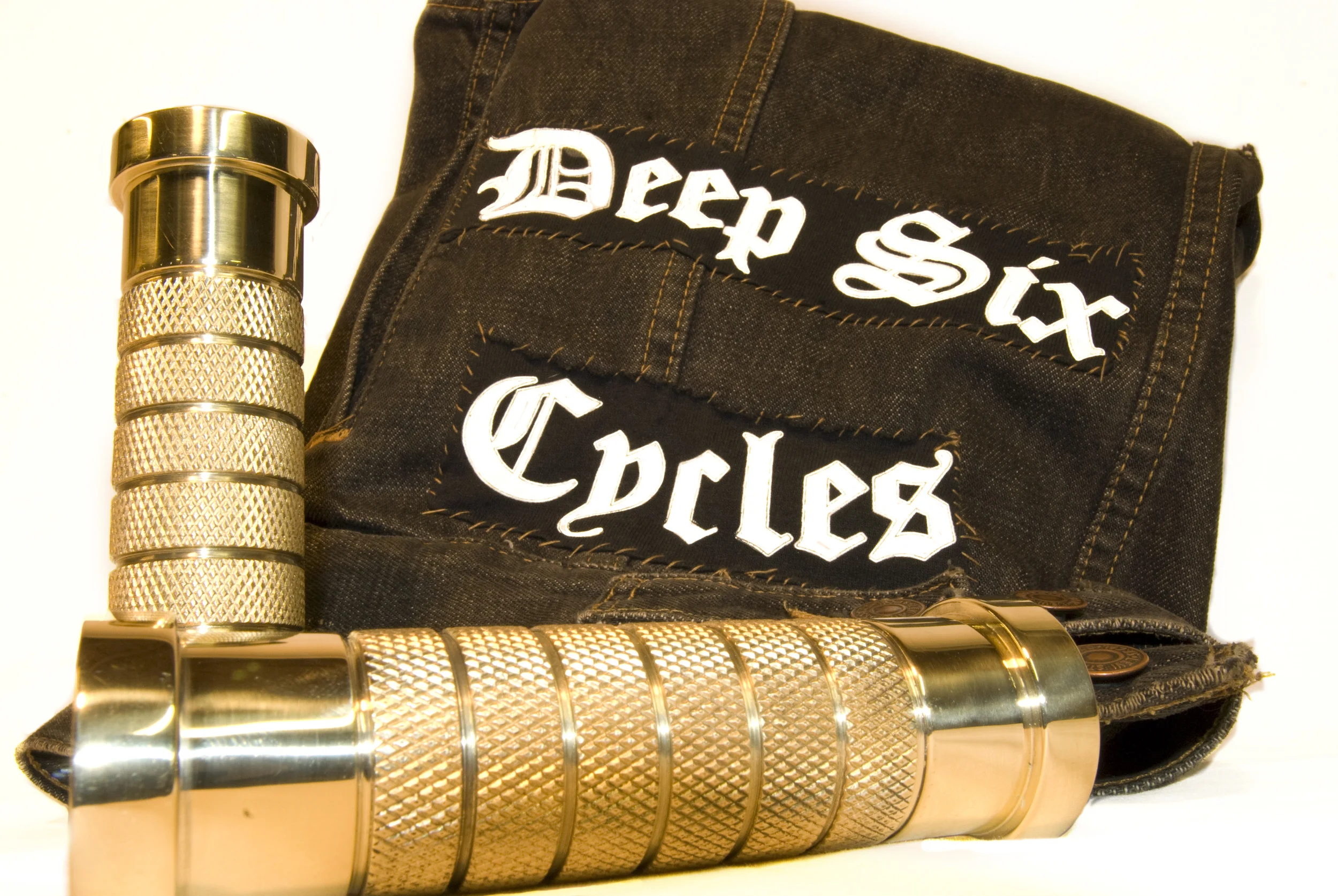 DSC Grips & Cut 1.jpg