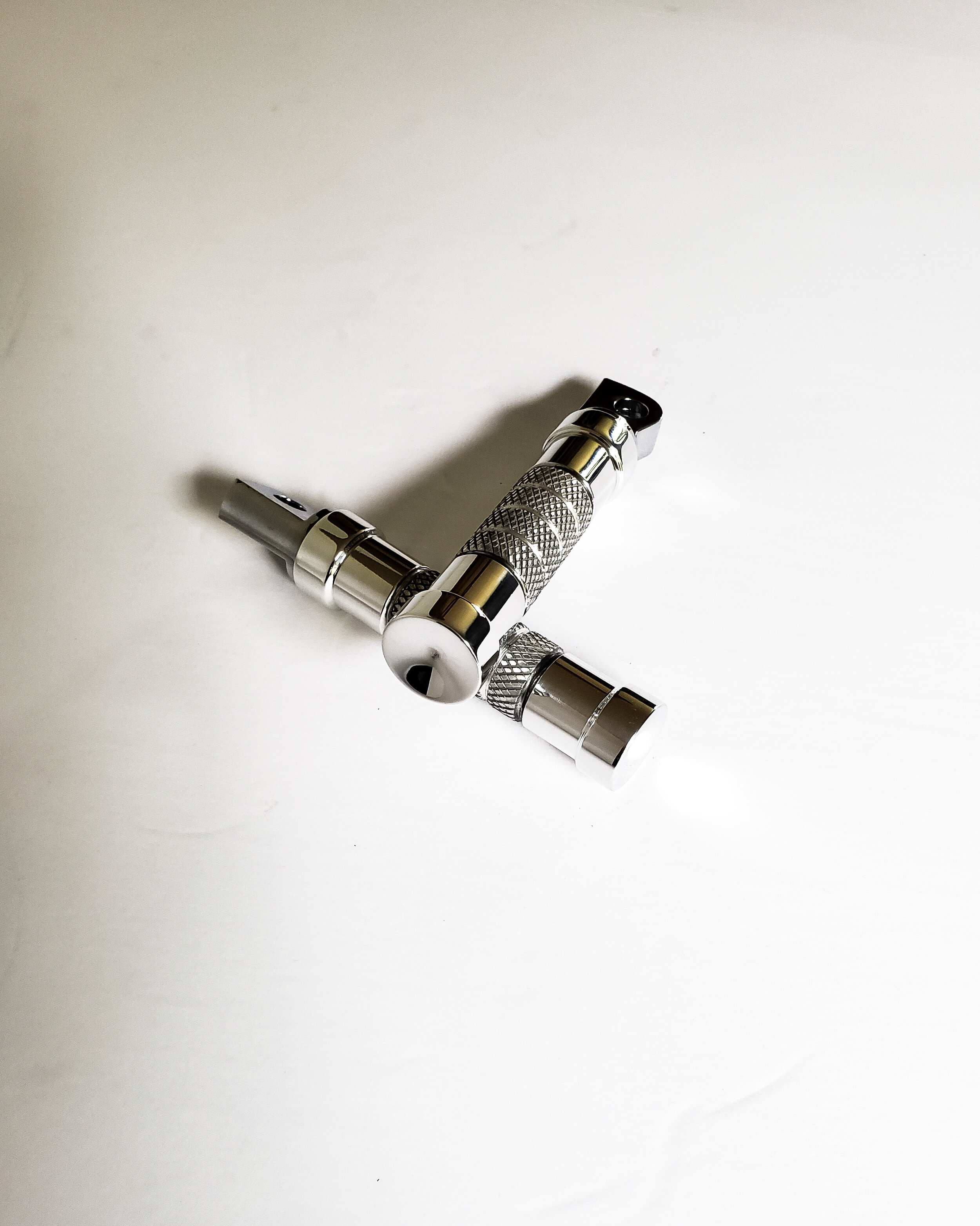 Alum Barrel Peg Polished 3.jpg