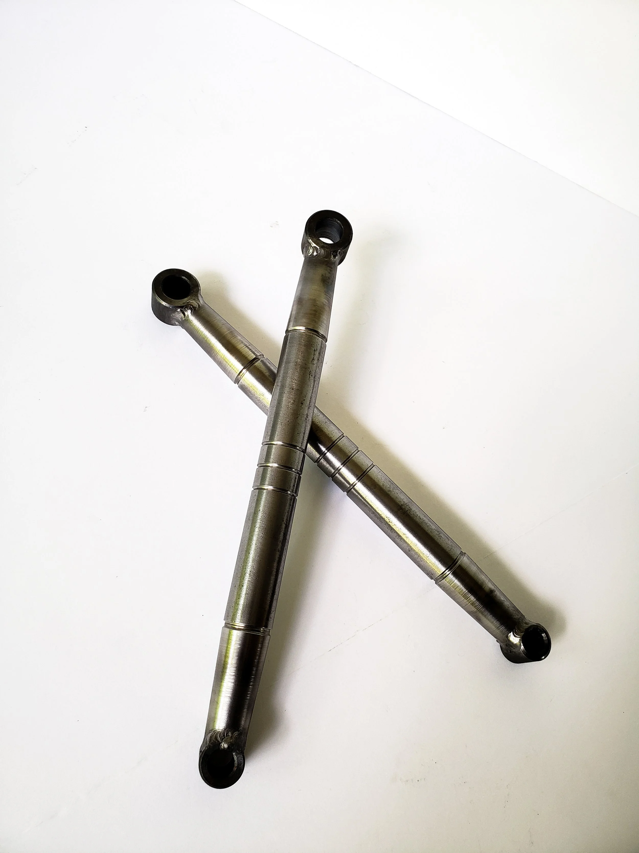 10 Solid Strut1.jpg