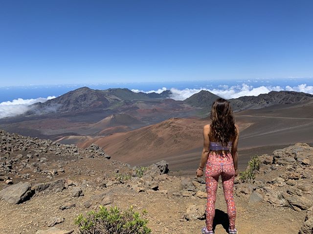 Revelations and shifts in my consciousness and life as a result of working in the Akashic Records:⠀
⠀
💛 Much of the fear that ran my life lost its grip as I got to know the aspect of me that is eternally safe, whole, and complete. Every experience o