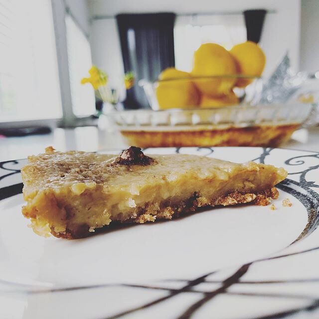 Happy Sunday! This week&rsquo;s pie creation took a little longer to post than anticipated, but nevertheless here it is!

This one was a hit! I ended up making two and most people had two slices 😆

Welcome: Jasmine Green Tea with Vanilla Almond Shor