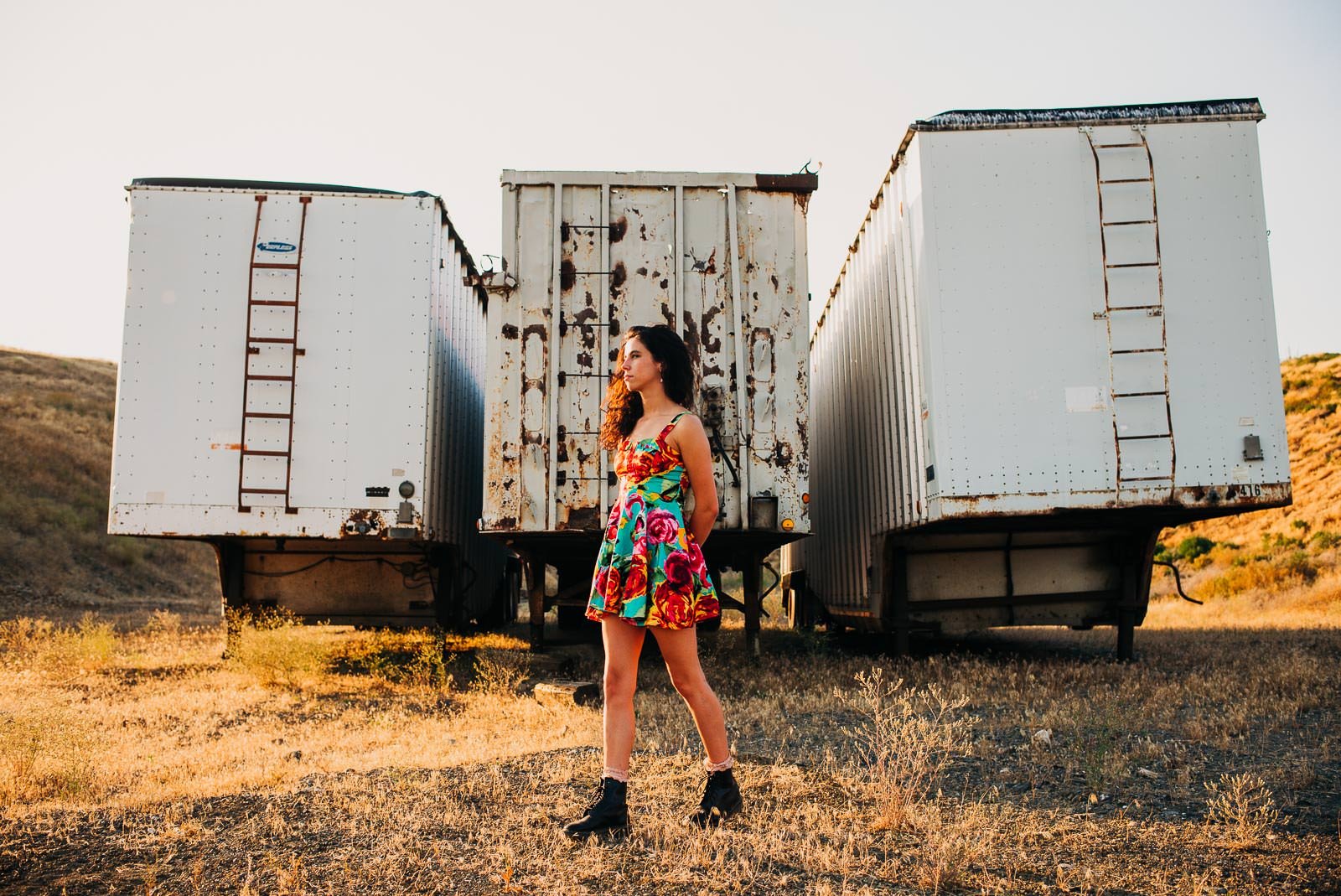 hannah-desert-model-portraiture-brandon-patoc-seattle-photographer.jpg