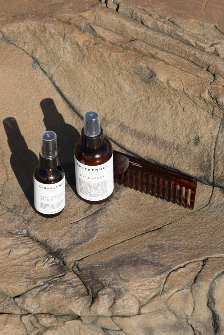 Foto: Hinda Fahre / Palookaville Hair Styling Elixir og Light Detangler SPREKENHUS Kam MASON PEARSON/ HEAVEN SCENT
