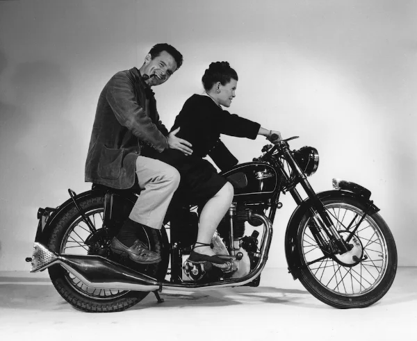 Charles-Ray-Eames-976.jpg
