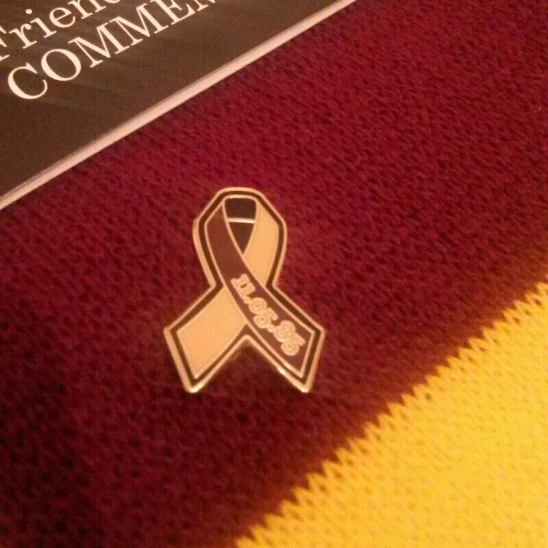 'Remember' pin badges