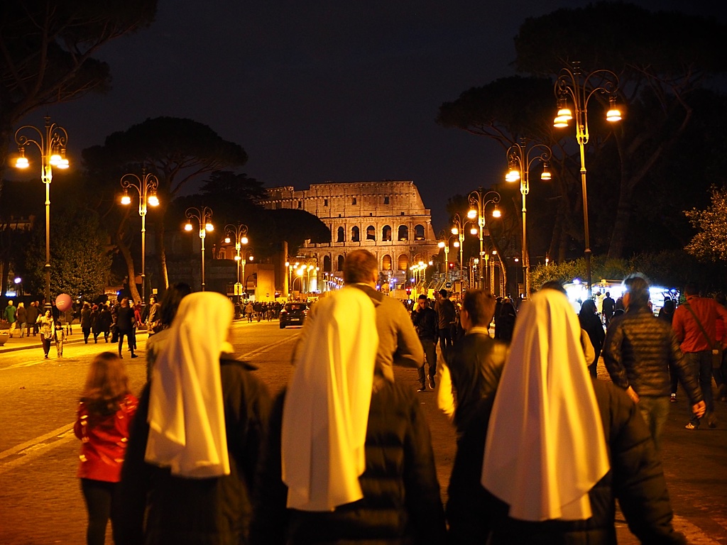 nuns.jpg