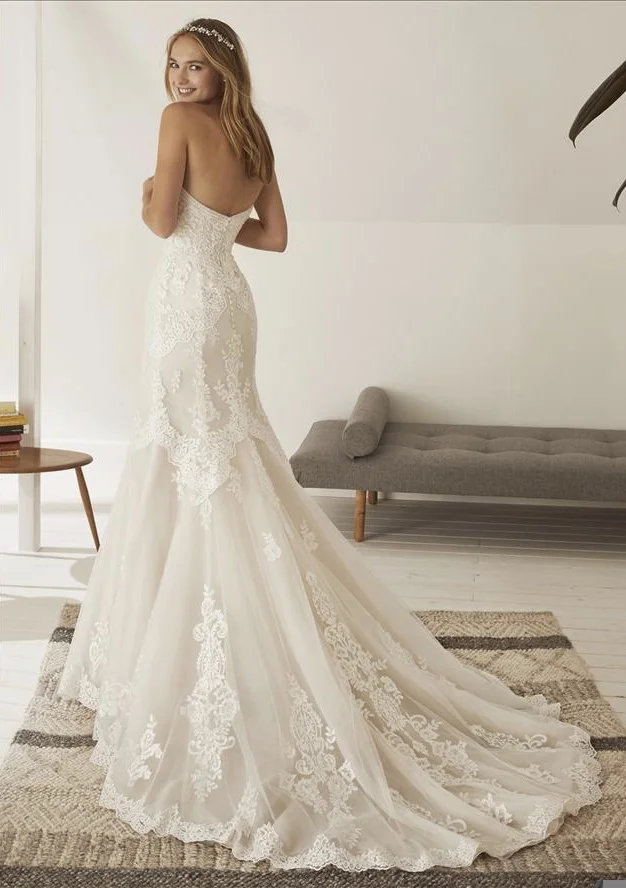 Pris: 10999 KR.
