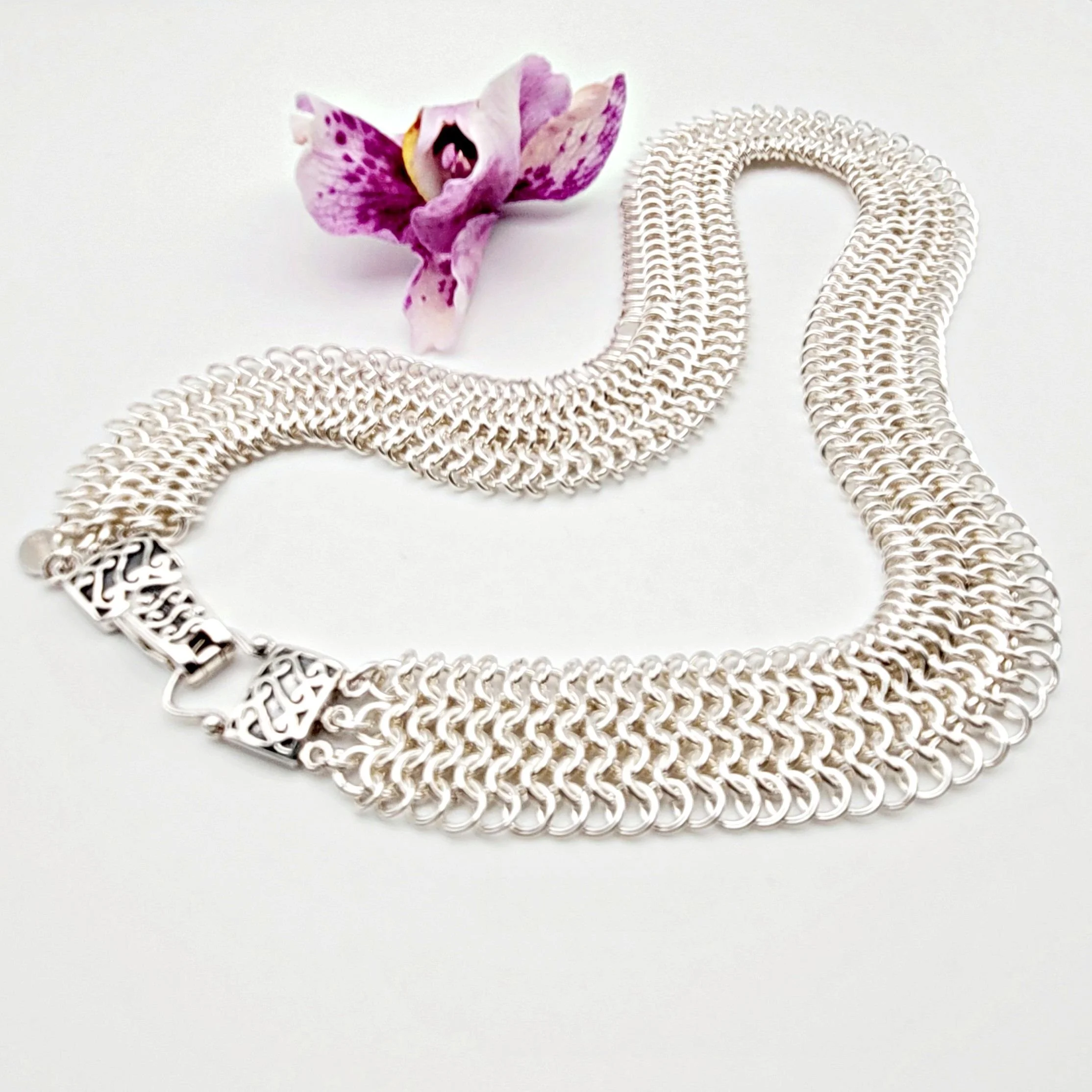HannahNecklace2.jpg