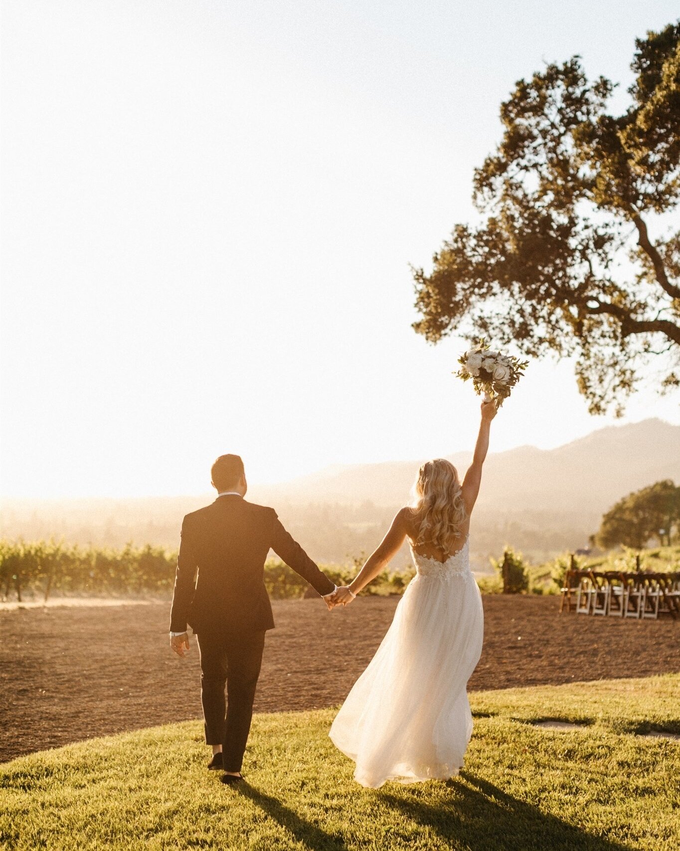 Friday be like&hellip;

#TGIF #winecountry #wedding #venue #locationscouting #venuescouting #eventspace #destination #event #luxury #sonoma #sonomavalley #sonomacounty #napa #napavalley #northerncalifornia #redwoods #vineyards #rollinghills #orchard 