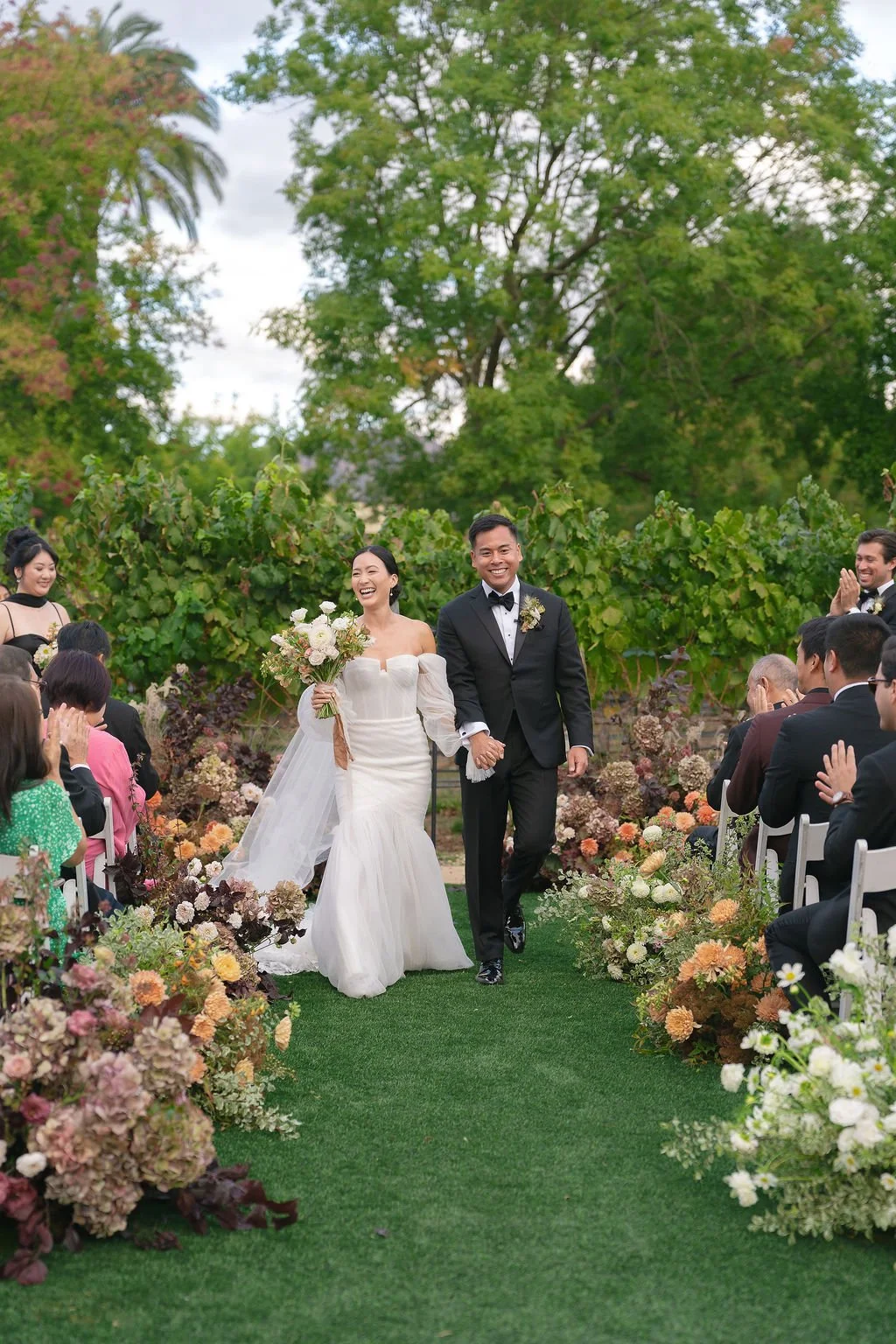 Outdoor Ceremony at Estate Yountville – Modern Romance Wedding