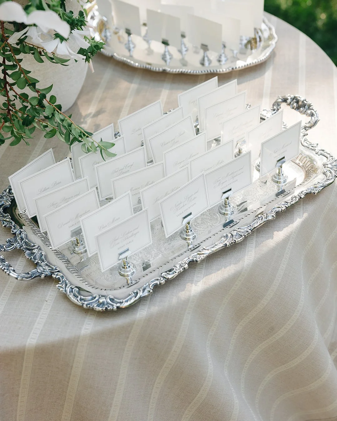 Wine Country tables are meant to feel warm, inviting, and thoughtfully layered never overdone, always intentional.⁠
⁠
Each element reflects the land it sits on, elevating the experience without competing with it.⁠
⁠
Where design begins with the lands