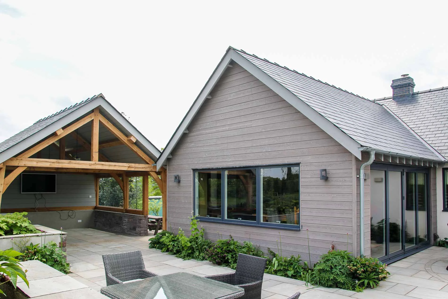 70s bungalow modern contemporary conversion JDW Building and Conservation-3806.jpg