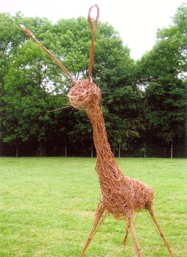 07_outdoorsculpt_lge.jpg