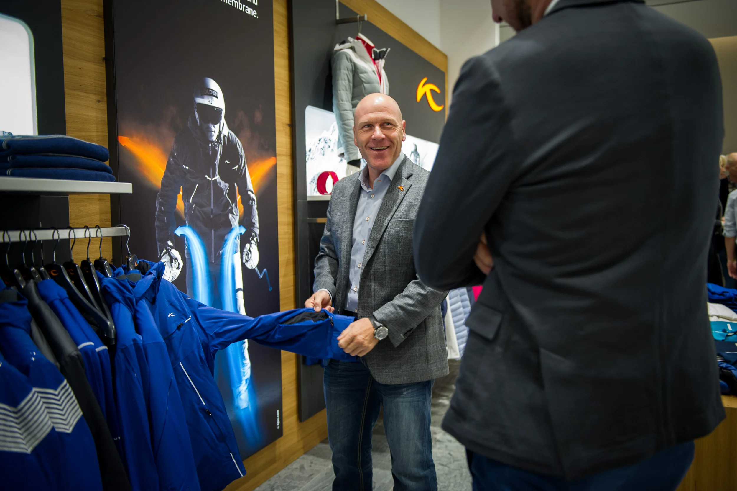 uppergrade-event-shop-opening-angerer-sport-intercontinental-davos09.jpg