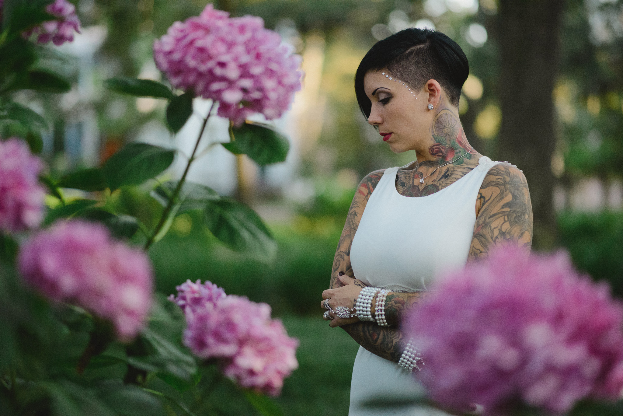 Savannah Photographer | Bride with Flowers