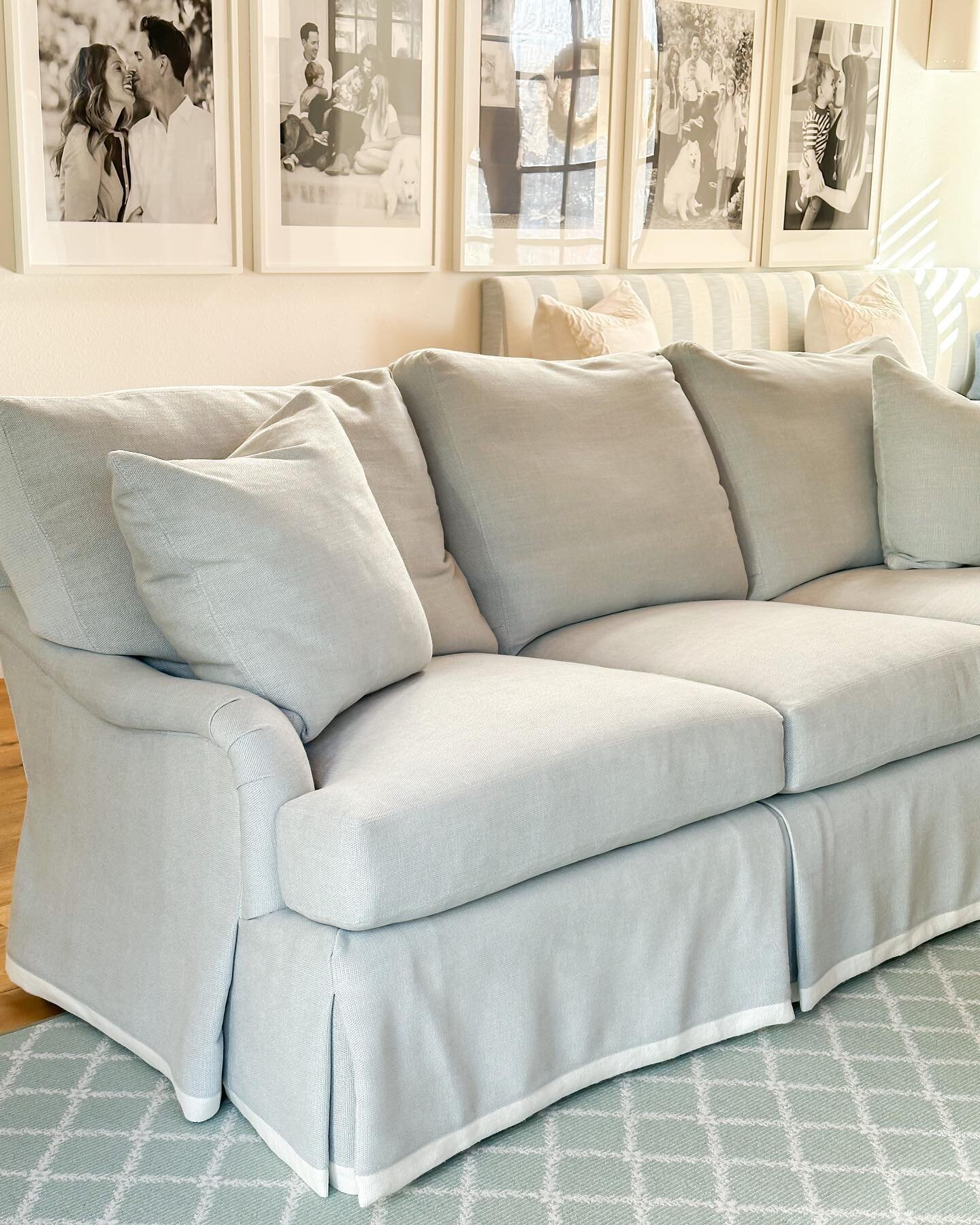 This couch is the perfect blend of traditional and casual. @nantuckethome helped me create a haven for family memories, laughter, and love.