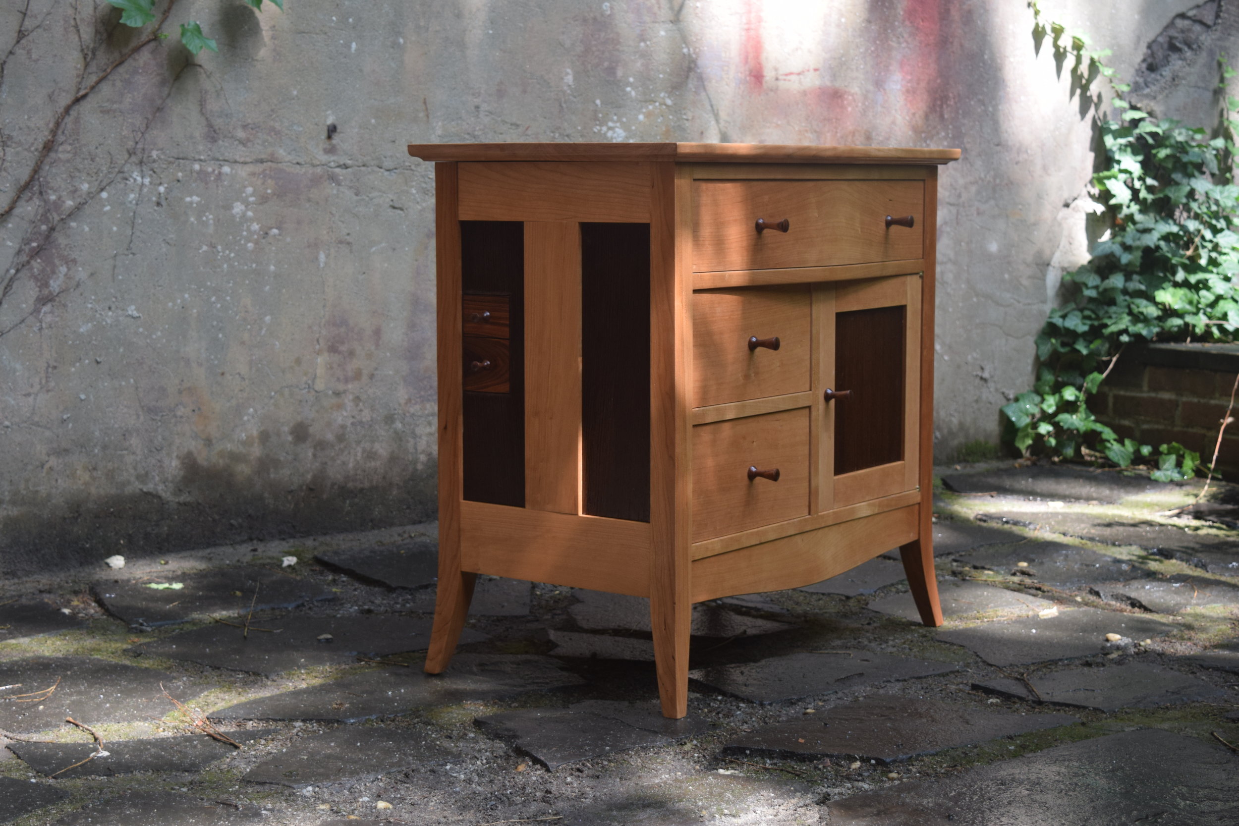 Modern Washstand