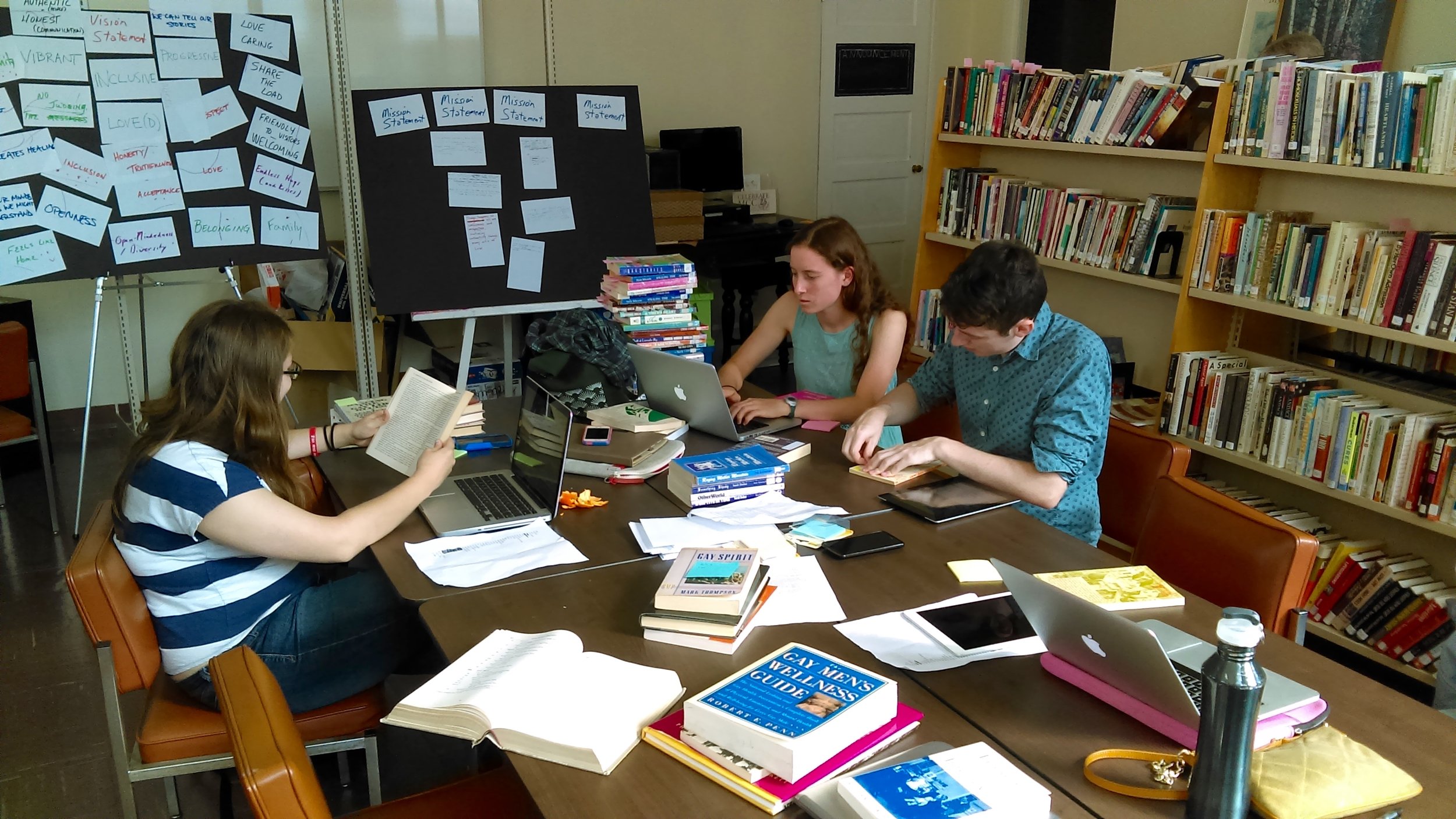 Library work is performed entirely by queer and trans volunteers, ranging in age from fifteen to seventy but mostly in their twenties and thirties.