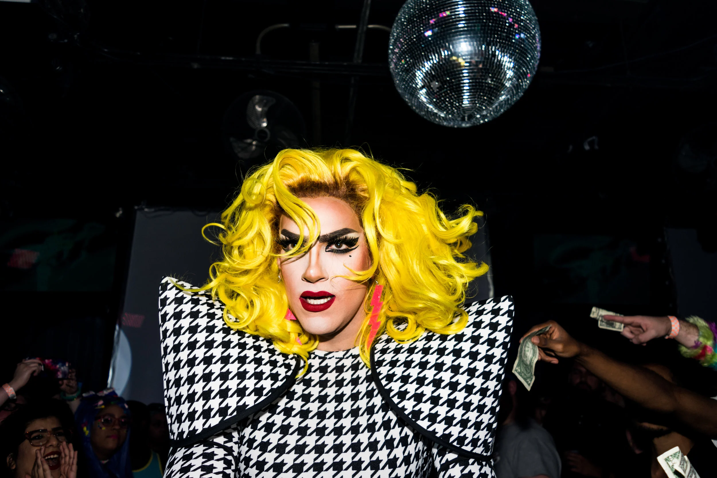 Menendez_20180818_0610.jpg